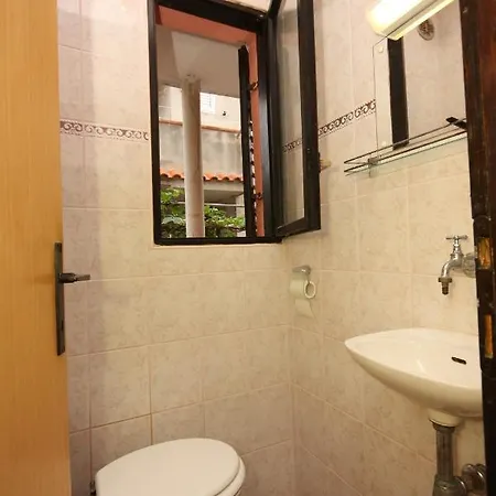 Apartment 6149b Nin