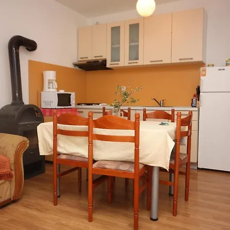 6149b Apartment Nin